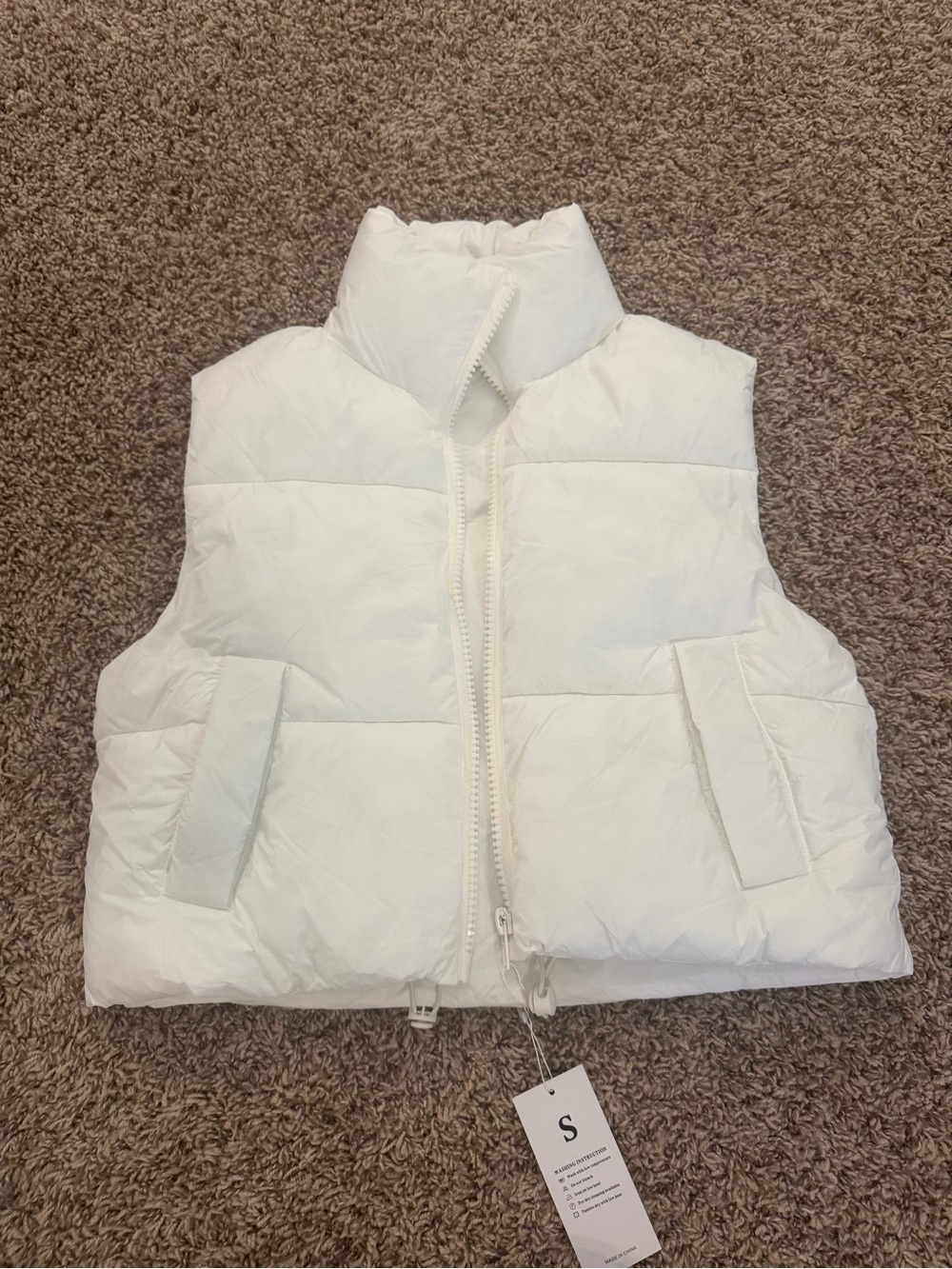 White Puffer Vest - Women's Lightweight Quilted Jacket